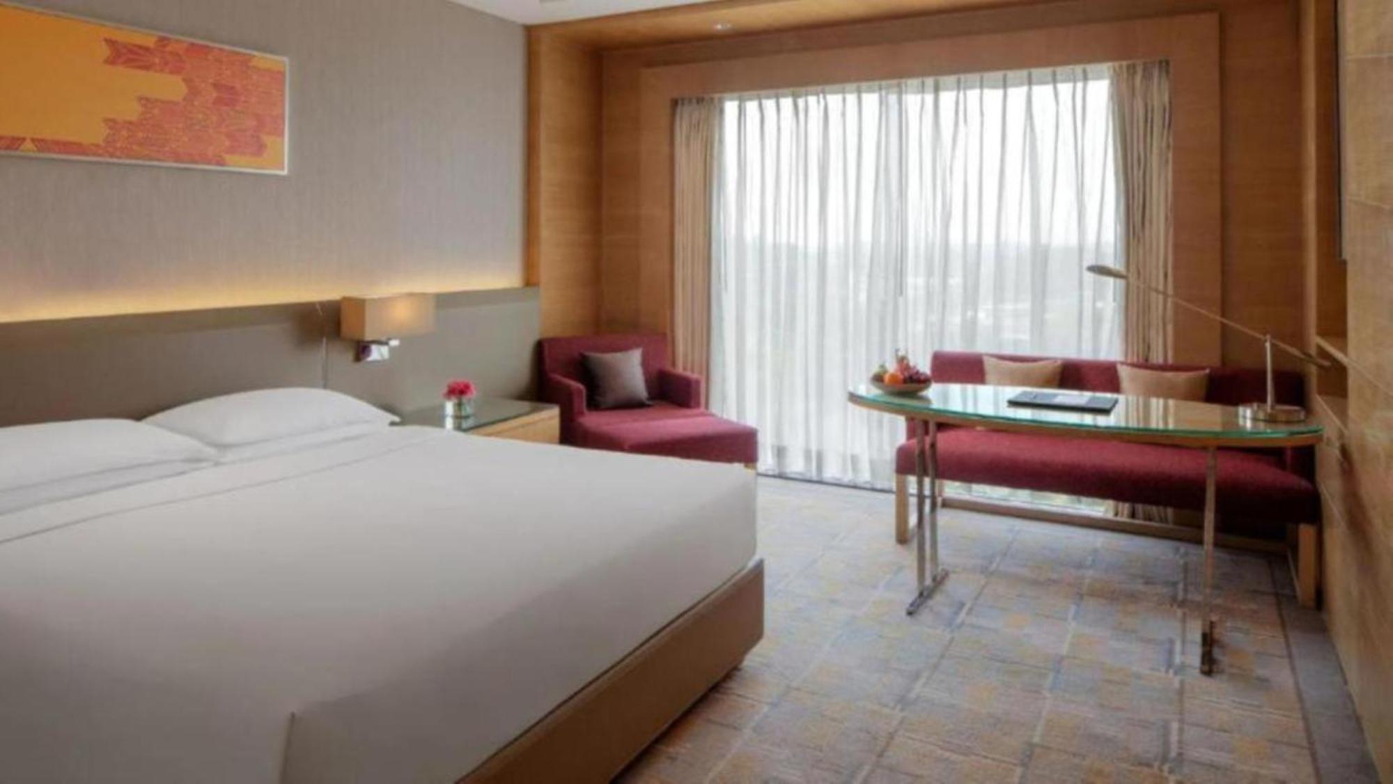 Hotel Seven Inn Near Delhi Airport New Delhi Eksteriør bilde