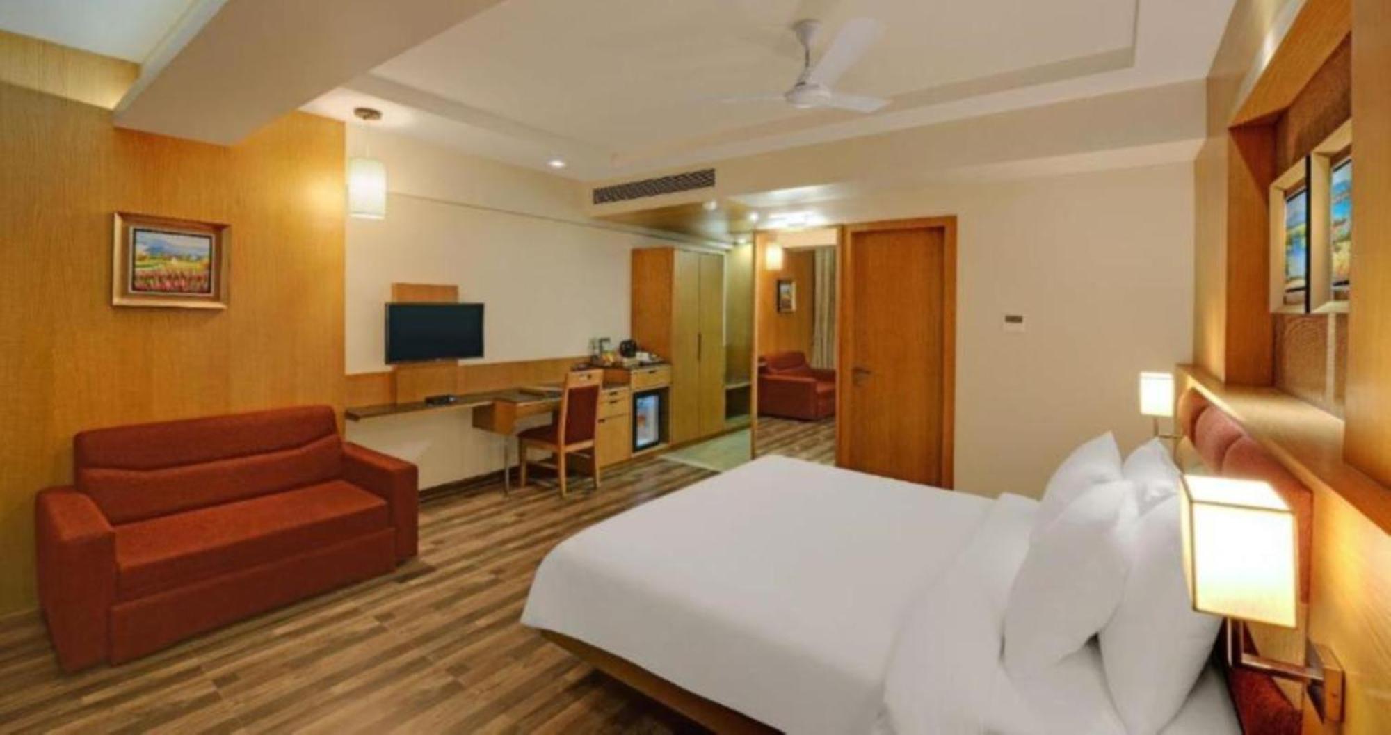 Hotel Seven Inn Near Delhi Airport New Delhi Eksteriør bilde